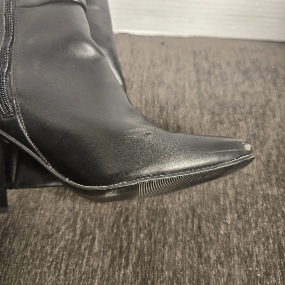 Madden Girl Women's William Knee High Boot Size 11M Black